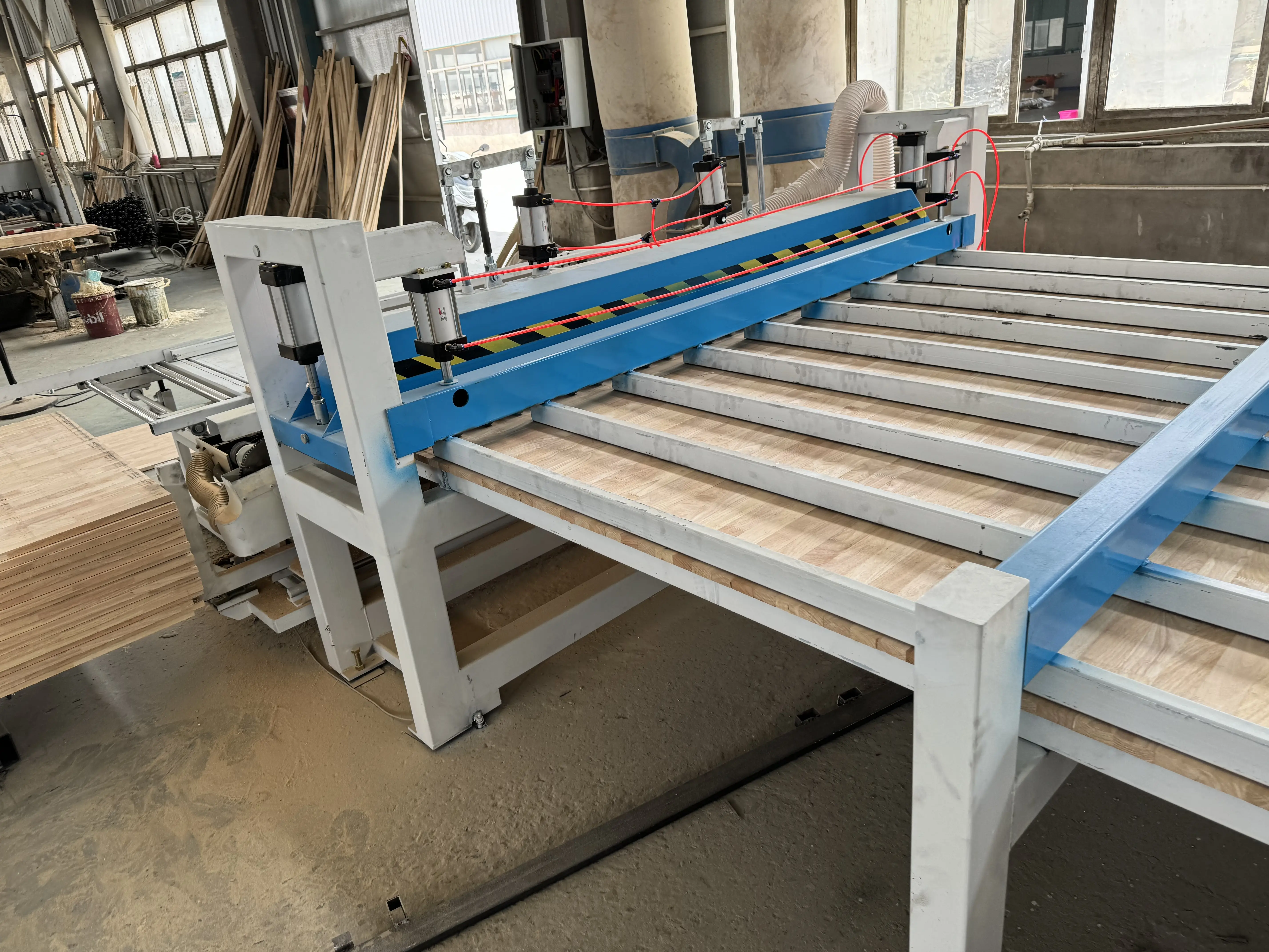 拼板機木工 指接拼板機：木工行業自動化升級的核心助力